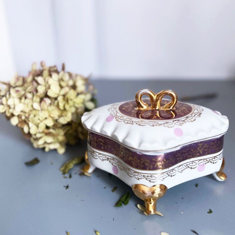 posuda za nakit sa poklopcem